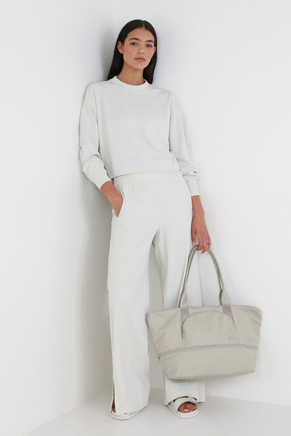 Stretch Woven Wide-Leg High-Rise Pant